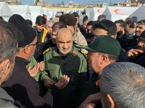 Azərbaycanlılar SEPAH komandirinə şikayət etdilər 