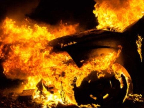 Qəzaya düşən maşınlar yandı, ölən var - YENİLƏNİB