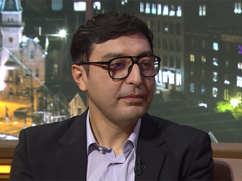 “Bığ saxlamaq istəyirdim, yoldaşım icazə vermədi” - Nazir 