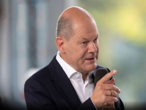 Rusiya Qərb silahları ilə vurulmayacaq - Şolts