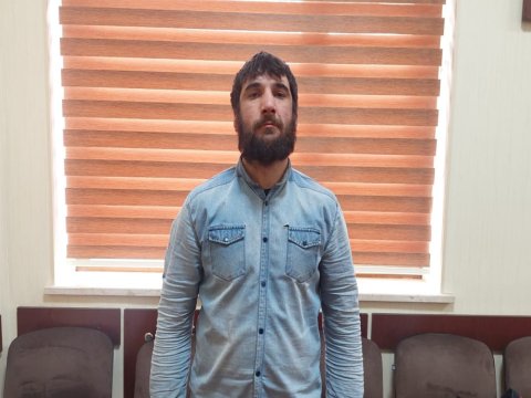 Küçədə azyaşlını döyən şəxs tutuldu