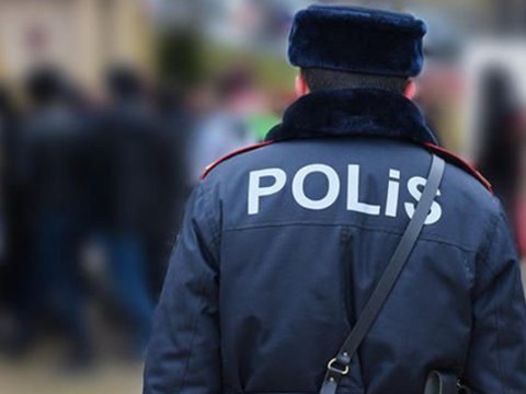 Qəbələdə ağır qəza: polis xəsarət aldı