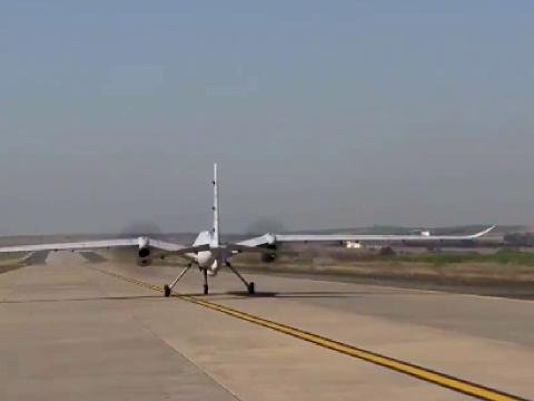 Türkiyə “Akıncı”ları havaya qaldırdı - VİDEO