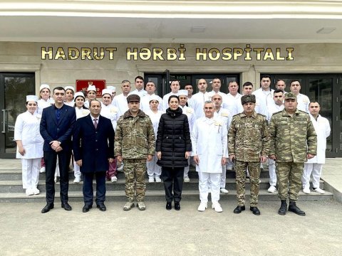 Ombudsman Hadrutda hərbçilərlə görüşüb - FOTO