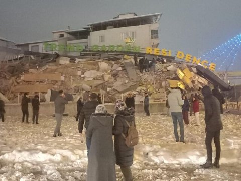 Səfirliyimizin əməkdaşları zəlzələ bölgəsinə göndərildi