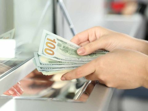 Türkiyəyə yardım göndərənlərin komissiya haqqı geri qaytarılacaq