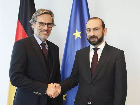 Mirzoyan Almaniyada Azərbaycandan şikayətləndi