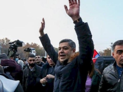 “Türkiyənin başı zəlzələyə qarışıb, gəlin Qarabağa hücum edək!” - Erməni revanşistlər