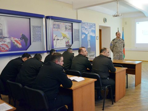 Bakıda NATO-nun təlim kursu keçirilir - FOTO