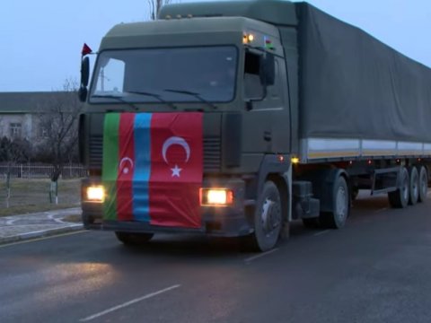 Naxçıvandan Türkiyəyə 12 TIR yardım yola salındı