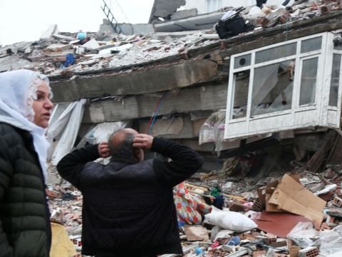 Yunanıstan növbəti dəfə Türkiyəyə xilasedicilər göndərdi