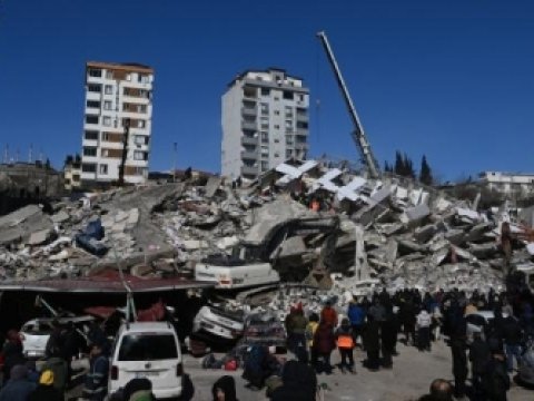 Hamilə qadın 70 saatdan sonra xilas edildi