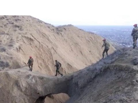 Bozdağda köməksiz qalan şəxslər xilas olundu - VİDEO