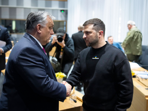 Orban Zelenski ilə görüşdə sülhə çağırış etdi