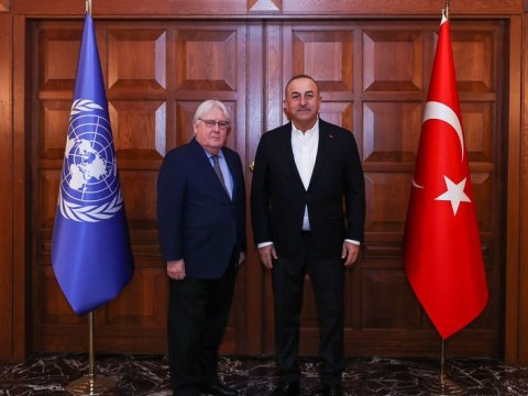 Çavuşoğlu BMT rəsmisi ilə danışıqlar apardı