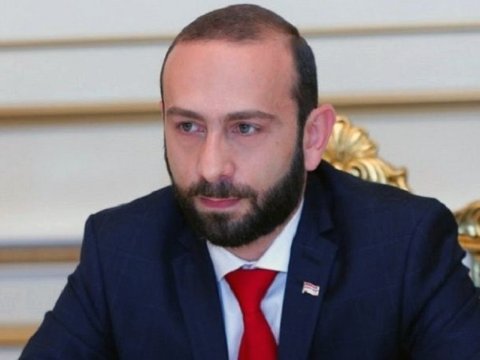 Mirzoyan Fransanın Qafqaz üzrə nümayəndəsi ilə müzakirələr apardı