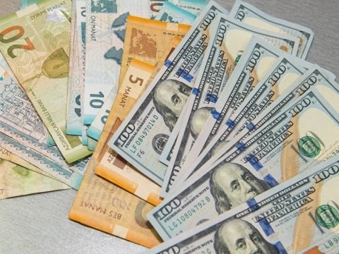 Dolların 3 günlük MƏZƏNNƏSİ