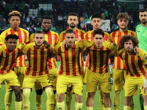 Türkiyənin bu klubu da çempionatda çıxışını dayandırdı