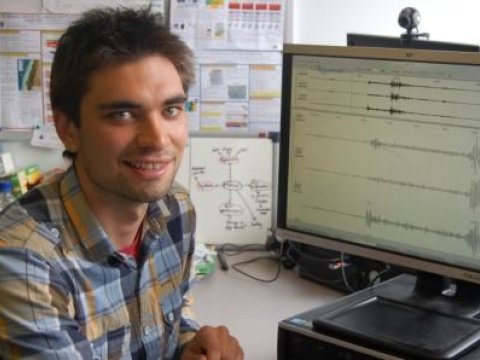 Türkiyədəki zəlzələ Britaniyada olsaydı, ölkə ikiyə bölünərdi