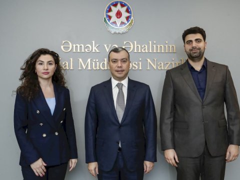 Sahil Babayev ikinci “Yüksəliş” müsabiqəsinin qalibləri ilə görüşüb