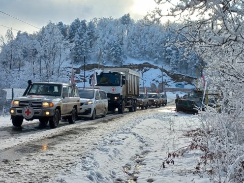 Laçına gedən BQXK-yə məxsus maşınlar geri qayıdıb