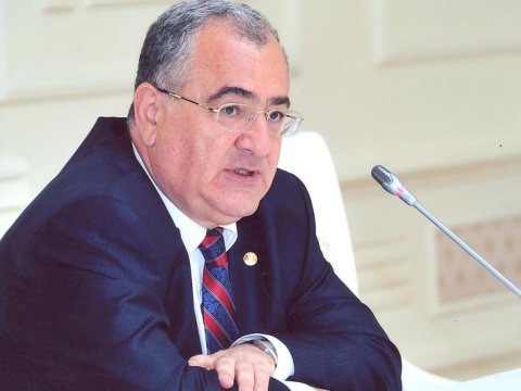 Ramiz Rzayev Çovdarovdan danışdı – “Mənim üçün nə fərqi var...”