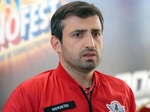Bayraktar azərbaycanlı xilasedicilərə təşəkkür etdi - VİDEO