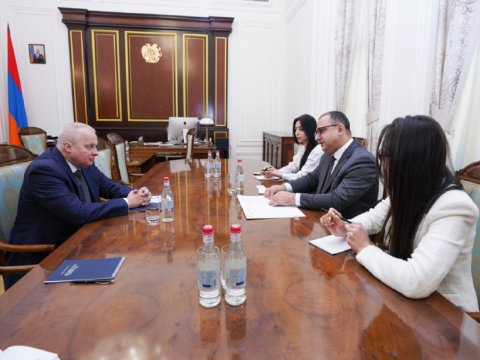 Rusiya səfiri Paşinyanın müavini ilə görüşdü - Nələr müzakirə olundu?