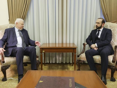 Kaspşik İrəvanda peyda oldu - Mirzoyanla Laçın yolundan danışdılar