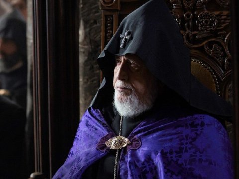 Qaregin sabiq prezidentləri görüşdürmək istəyir, amma alınmır