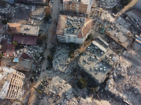 10-cu günün möcüzəsi: 42 yaşlı qadın sağ qaldı