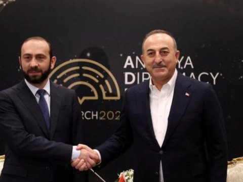 İrəvanda aksiya: Mirzoyanın səfərindən narahat olanlar var