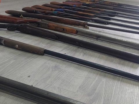 Polis qanunsuz silah saxlayanları cəzalandırdı