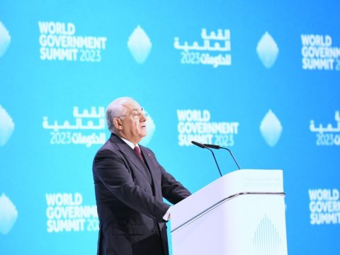 Əli Əsədov Dubayda iclasa qatıldı