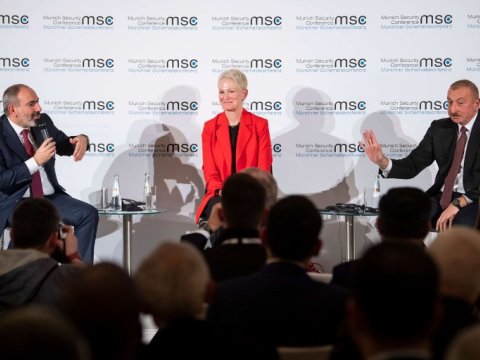 Münhendə yenə debat olacaqmı?