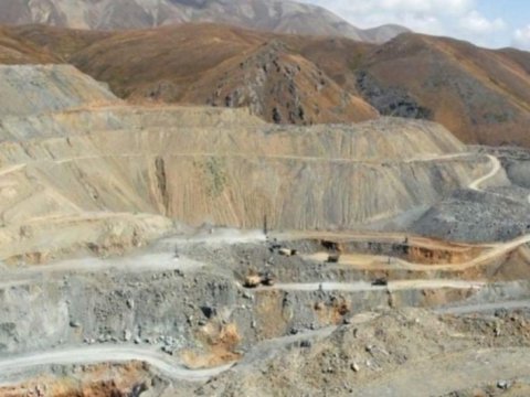 Beş faydalı qazıntı yatağı istifadəyə verildi