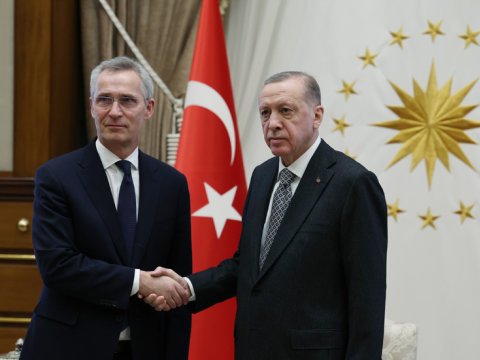 Ərdoğan Stoltenberqlə görüşdü