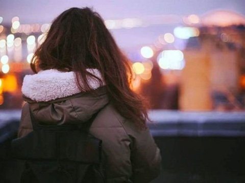 Bakıda gənc qız itkin düşdü - FOTO
