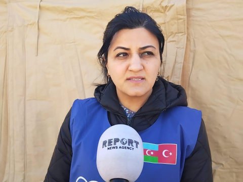 “Əlimizdən nə gəlirsə, əsirgəmirik” - Türkiyəyə köməyə gedən psixoloq