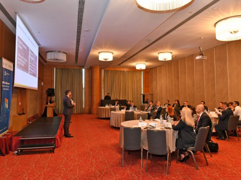 Nazirlik “Microsoft”la birgə Bakıda seminar keçirdi
