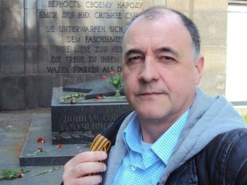 Rusiyaya casusluq edən britaniyalıya 13 il həbs verildi 