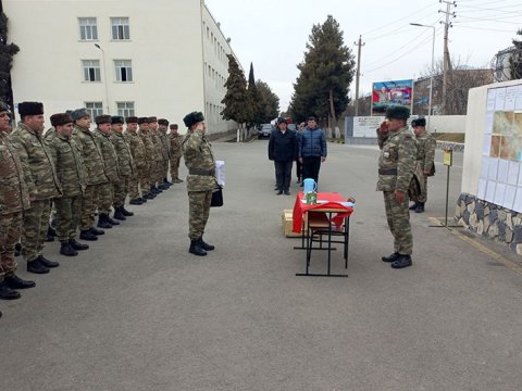 Səfərbərlik bazasında təlim - General tapşırıqlar verdi
