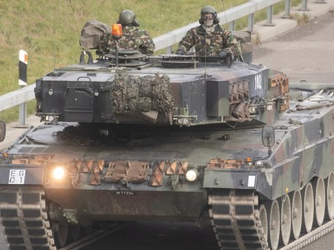 Ukrayna aprelin sonunadək cəmi 50 tank alacaq 