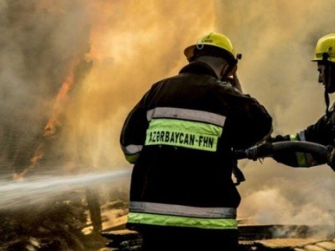 Narkotik aludəçisi yanaraq öldü