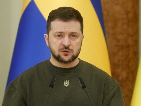 Baxmutu müdafiə edirik və əks-hücuma hazırlaşırıq - Zelenski