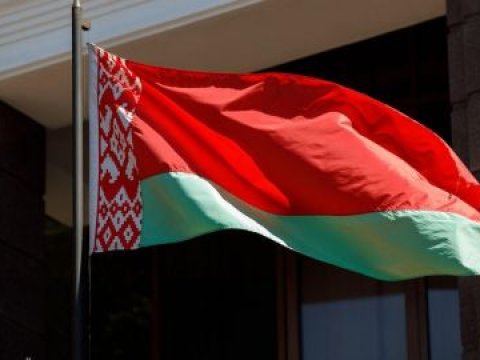 Belarus Polşa diplomatlarını ölkədən çıxarır 