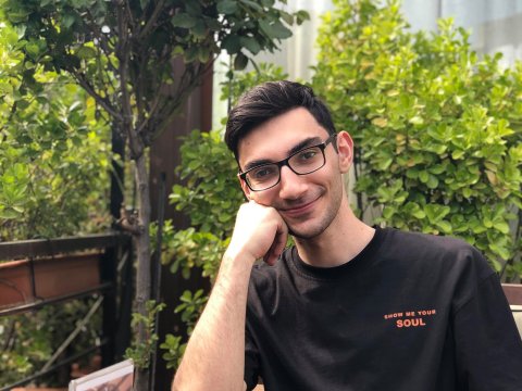 Magistraturaya qəbulda ilk  - 100 bal topladı (FOTO)