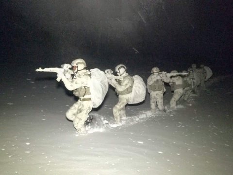 Xüsusi təyinatlılar Naxçıvanda təlim keçirdi - FOTOLAR