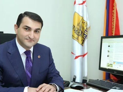 Ermənistanda daha bir korrupsiya qalmaqalı