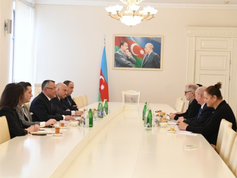 Komitə sədri USAİD-in nümayəndəsi ilə görüşüb